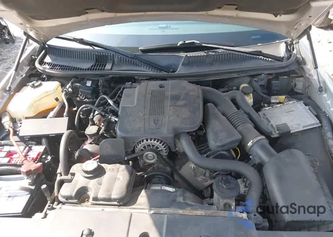 2008 Lincoln Town Car Signature Limited из США, поврежденный, VIN 2LNHM82V38X643238